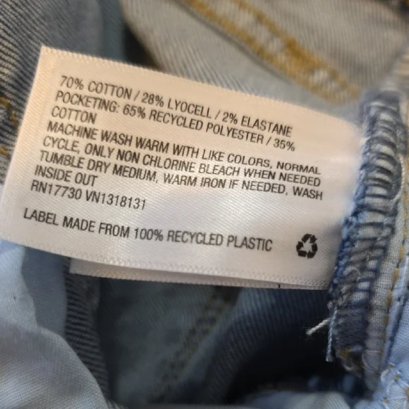 Universal Thread High Rise Women Jeans - Blue - Picture 5 of 5